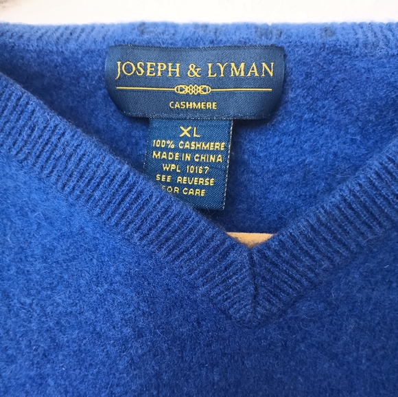 Joseph & Lyman Cashmere Sweater - Picture 2 of 2